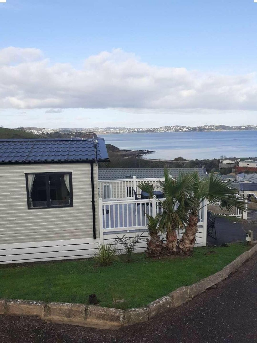 Waterside, Paignton - Holiday Accommodation 24