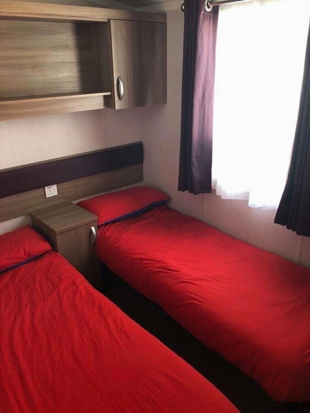 Blue Dolphin Holiday Park - Holiday Accommodation 2485