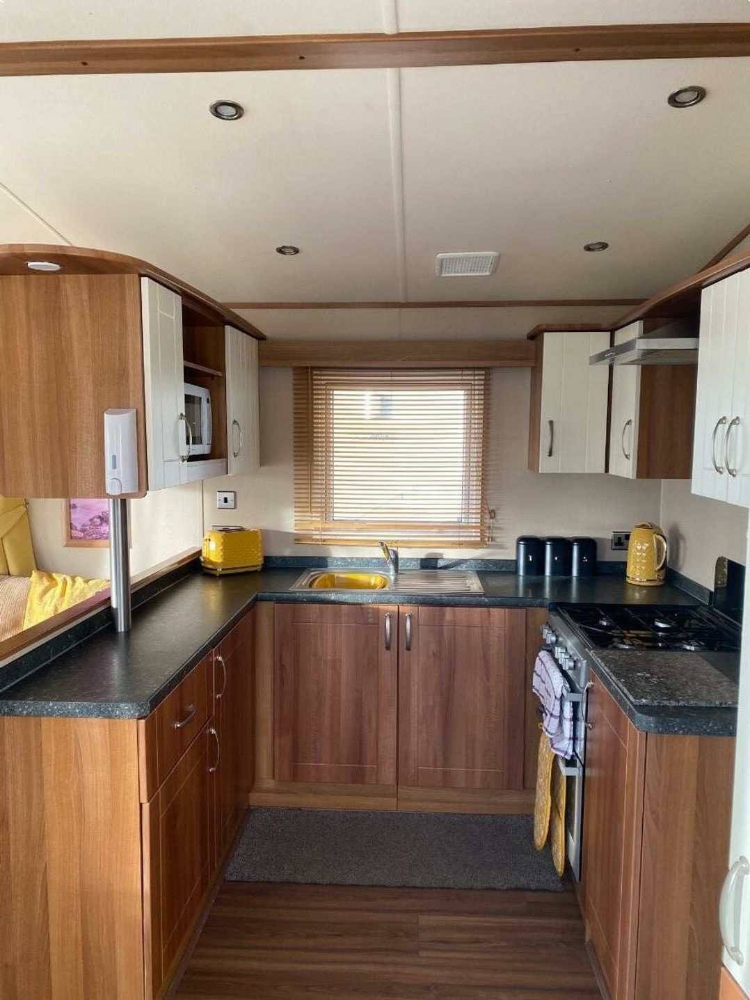 Golden Sands Kinmel Bay - Holiday Accommodation 258