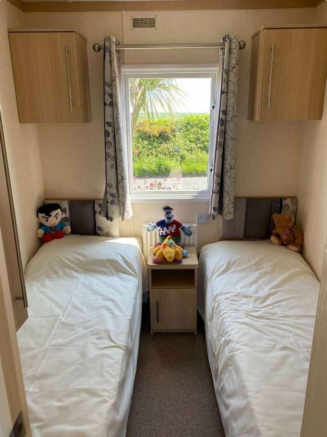 Liskey Hill Caravan Park - Holiday Accommodation 2663