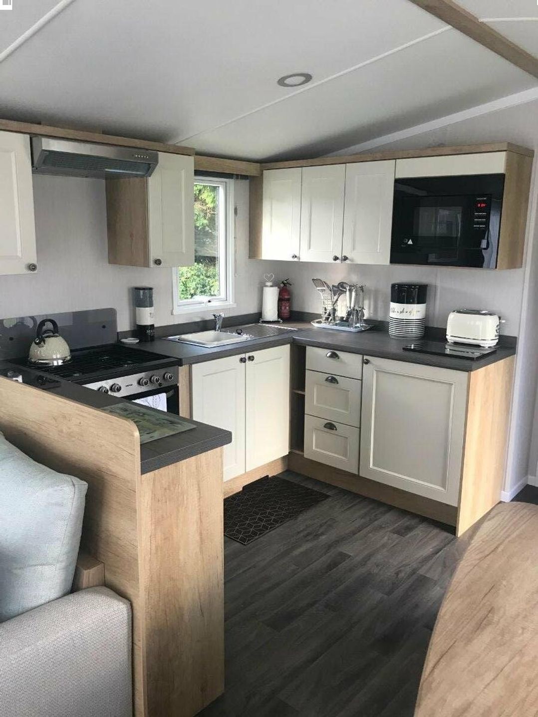 Starre Gorse Holiday Park - Holiday Accommodation 2732