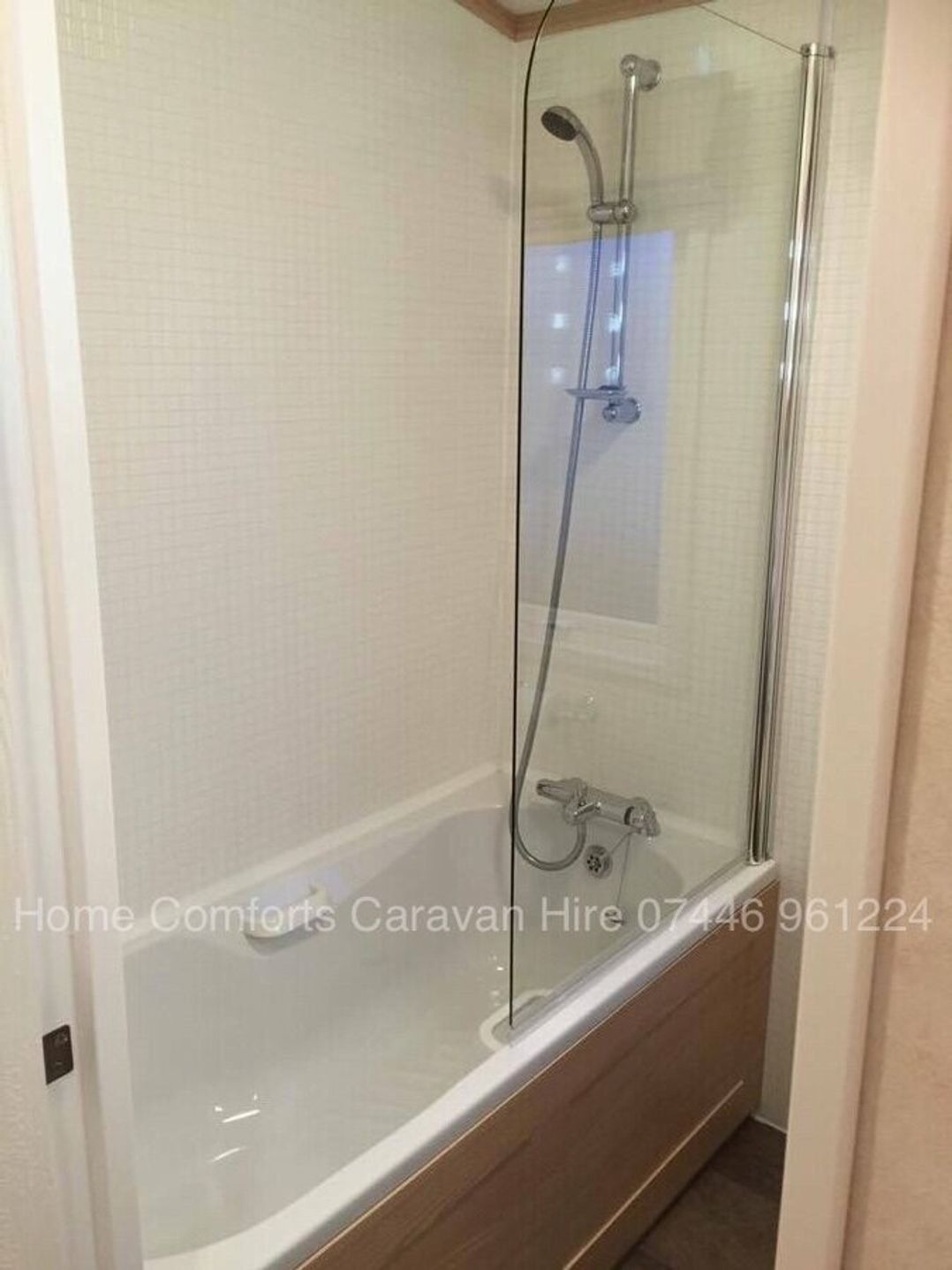 Golden Gate Holiday Centre - Holiday Accommodation 3145