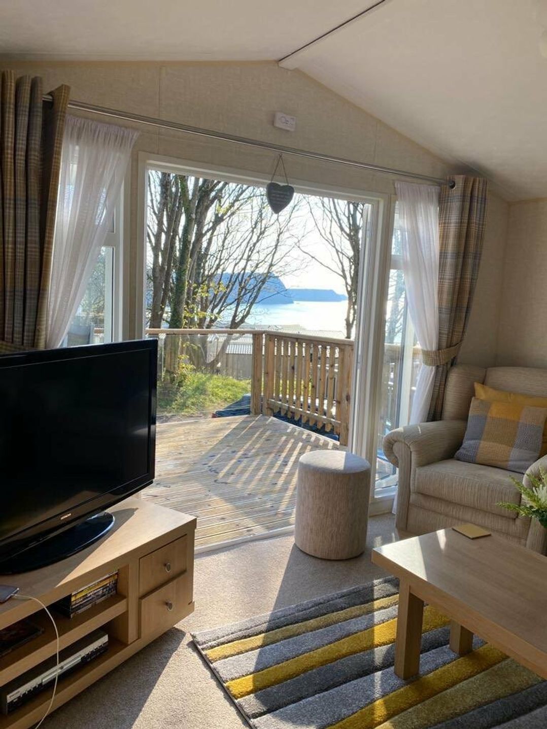 Lydstep Beach - Holiday Accommodation 32