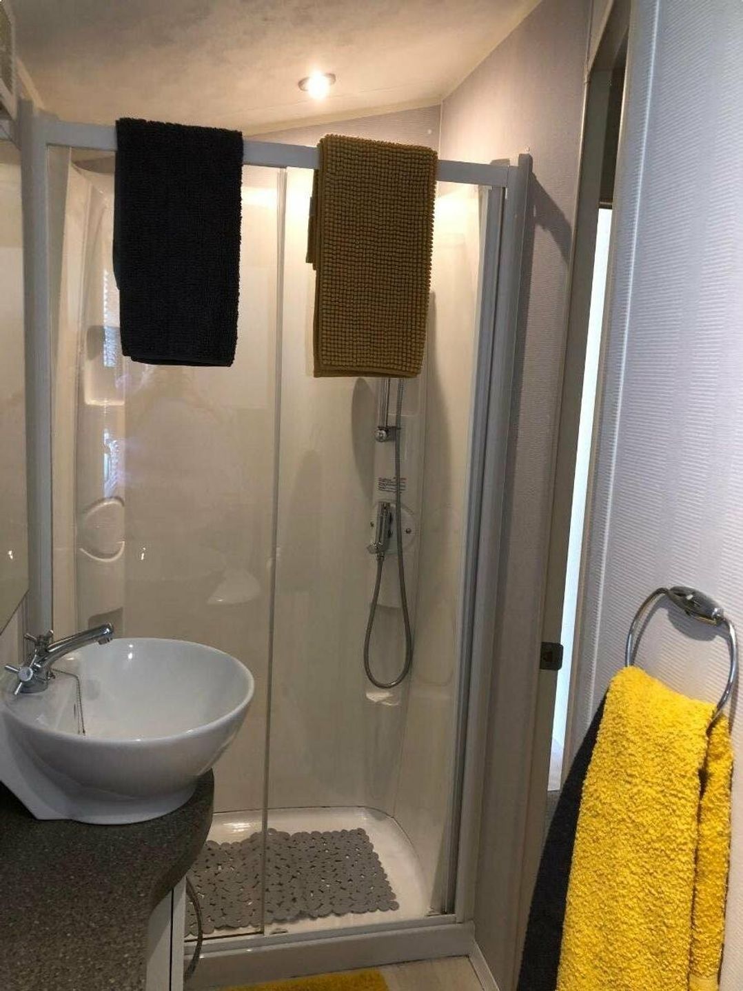 Lydstep Beach - Holiday Accommodation 32