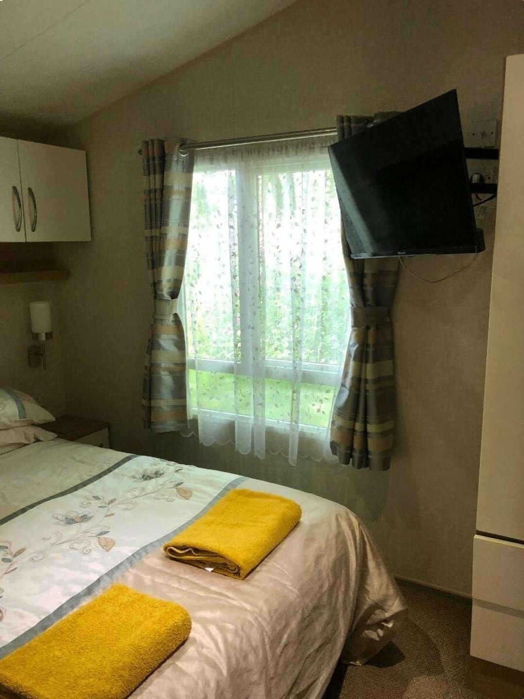 Lydstep Beach - Holiday Accommodation 32