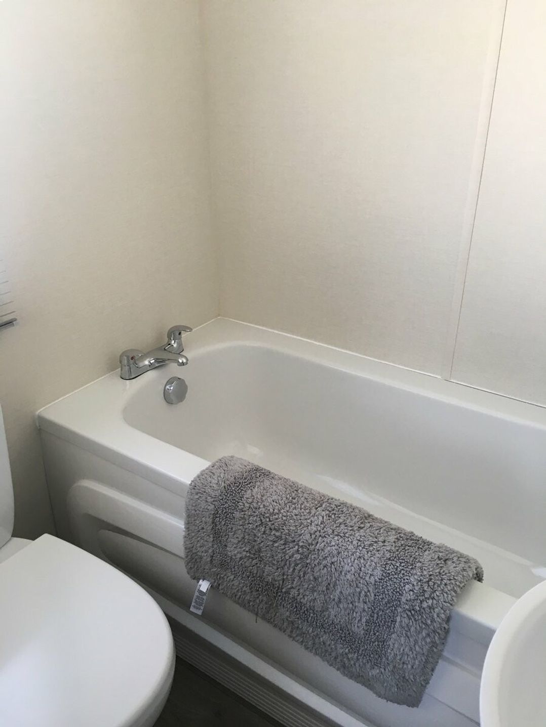 Thornwick Bay Holiday Village - Holiday Accommodation 3303