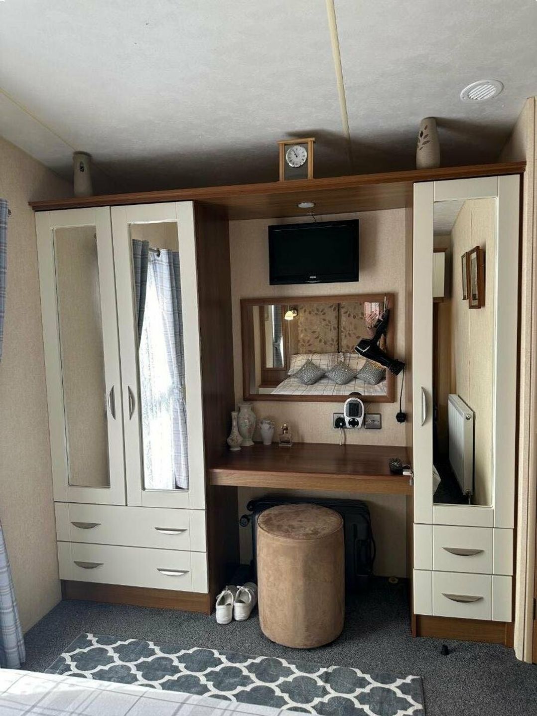 Trecco Bay - Holiday Accommodation 4162