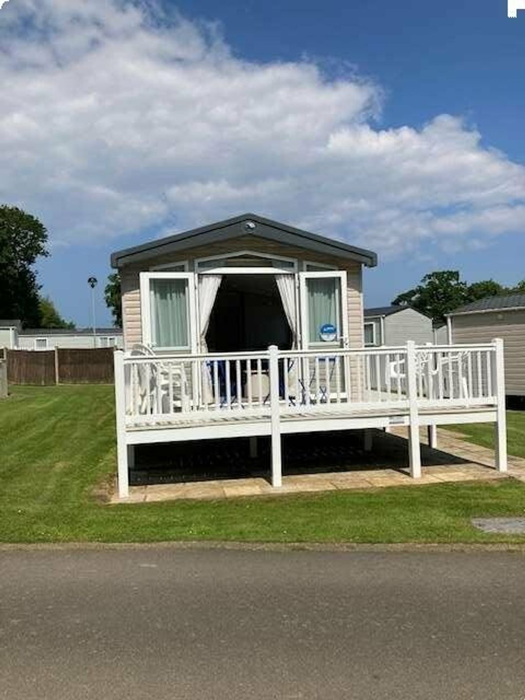 Hopton Holiday Village - Holiday Accommodation 453