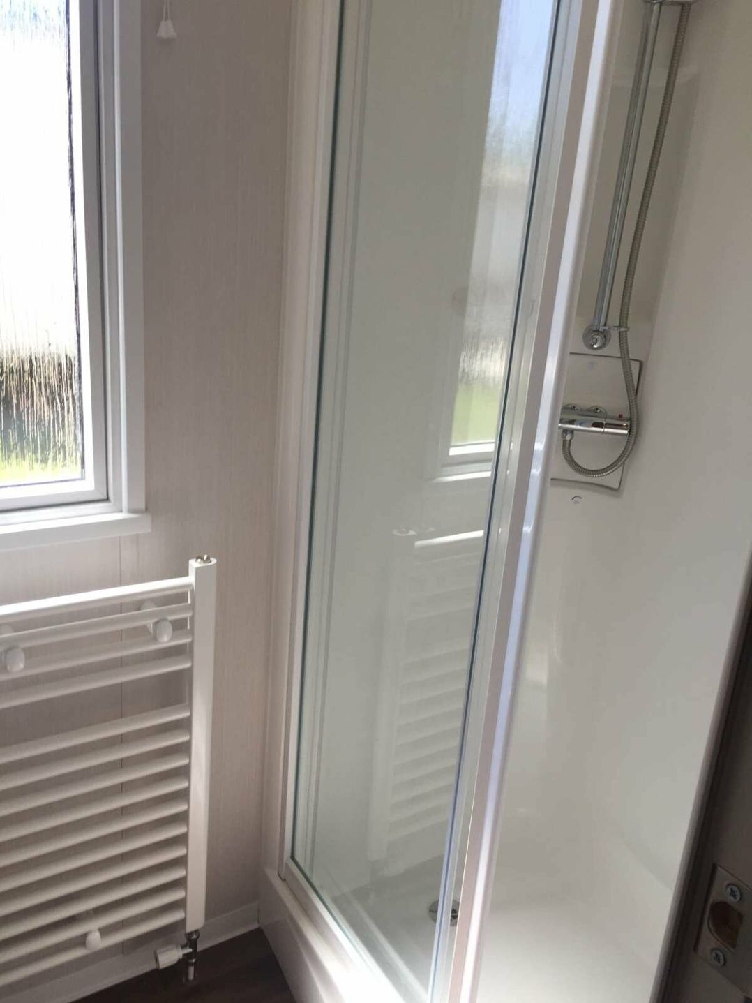 Marton Mere Holiday Village - Holiday Accommodation 5625