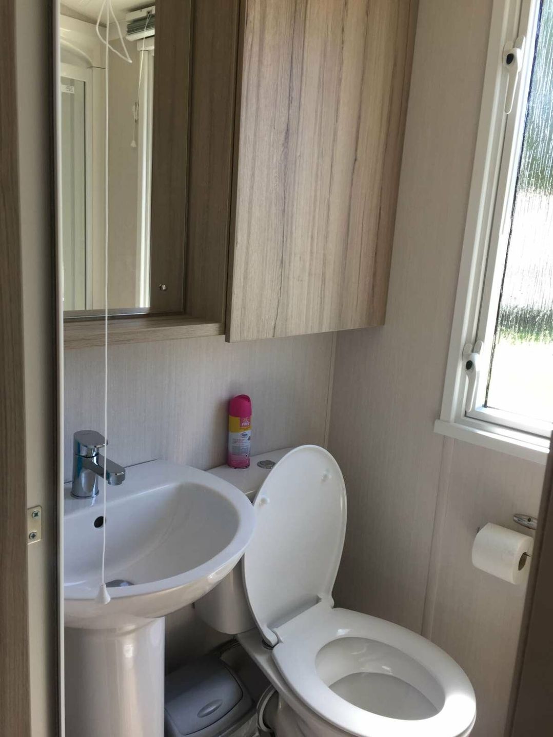 Marton Mere Holiday Village - Holiday Accommodation 5625