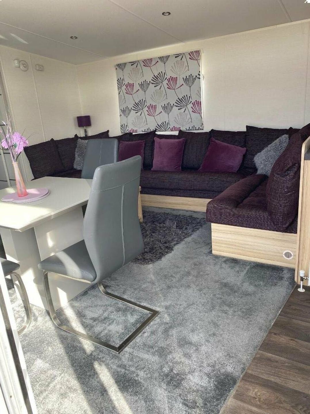 Marton Mere Holiday Village - Holiday Accommodation 5626