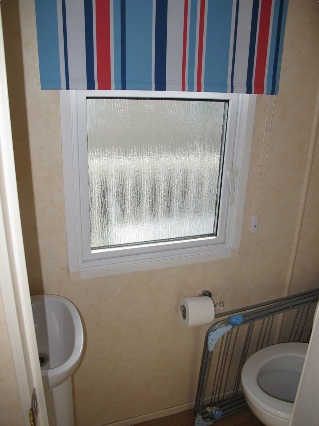 Small Grove Caravan Park - Holiday Accommodation 6077