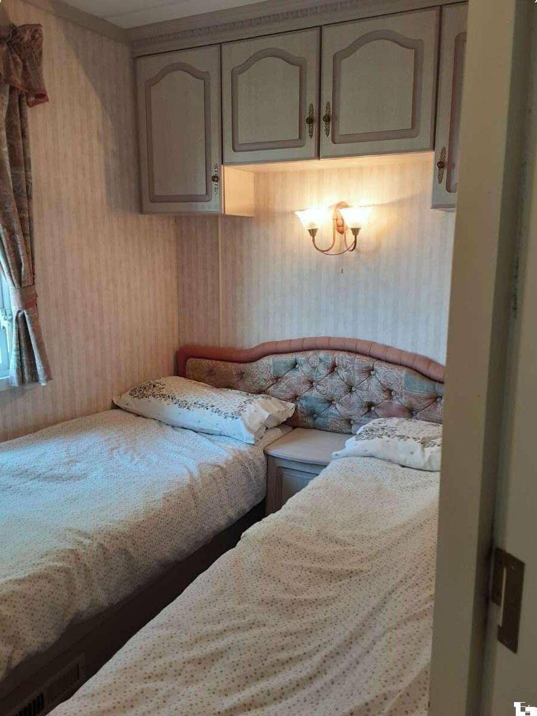 Llwyndu Mawr (private land) - Holiday Accommodation 7028