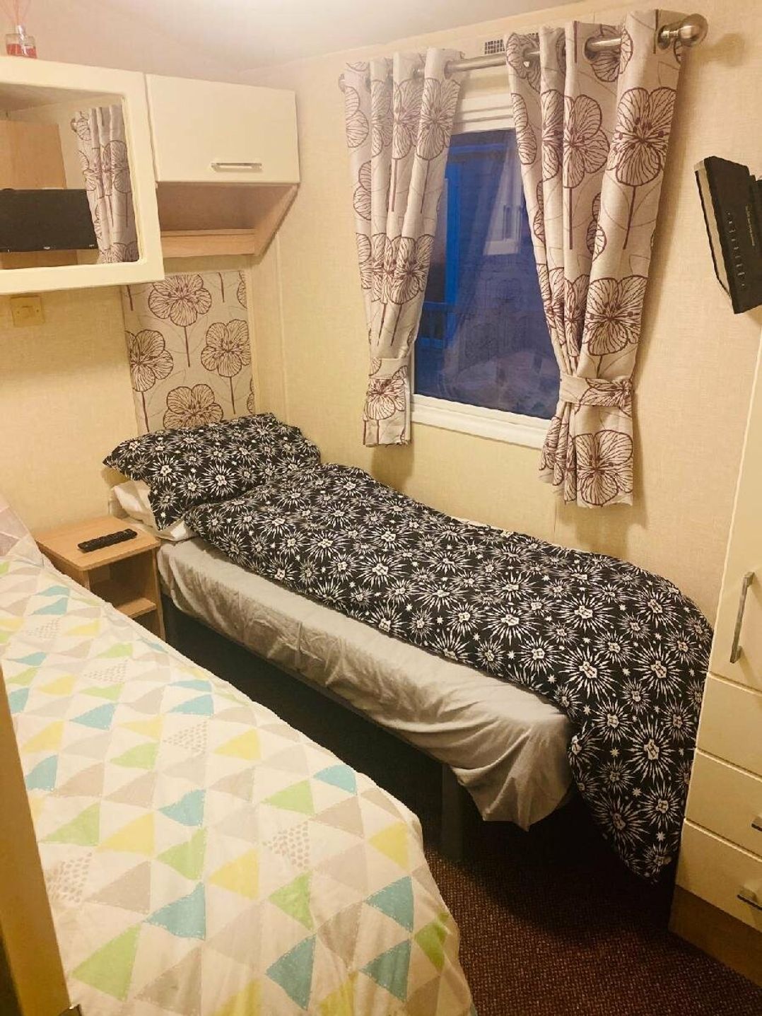 Golden Gate Holiday Centre - Holiday Accommodation 7296