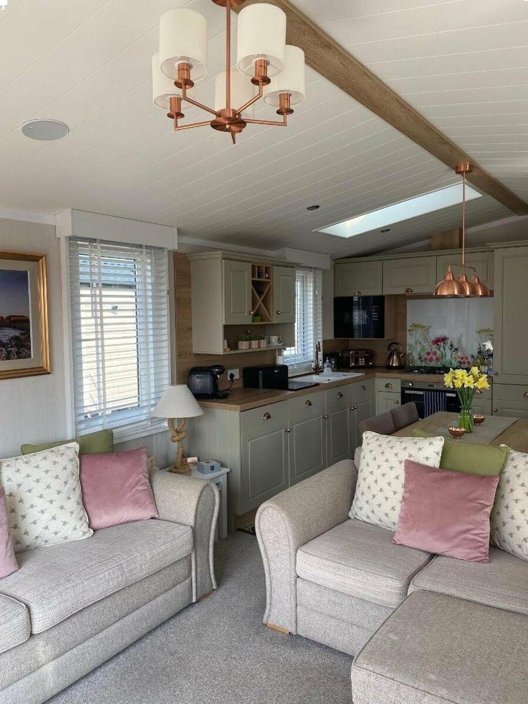 Trecco Bay - Holiday Accommodation 7817