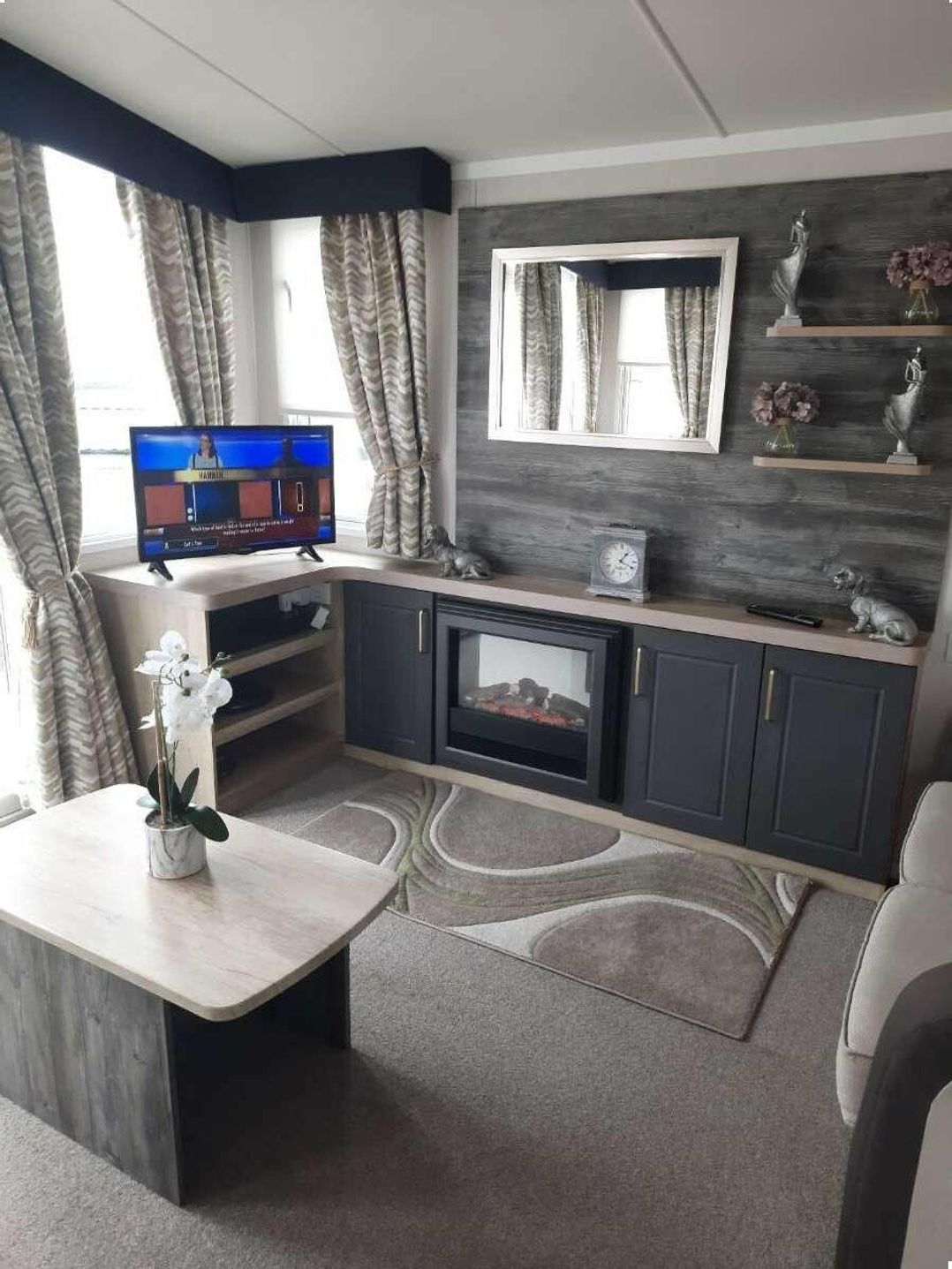 Blue Dolphin Holiday Park - Holiday Accommodation 8128