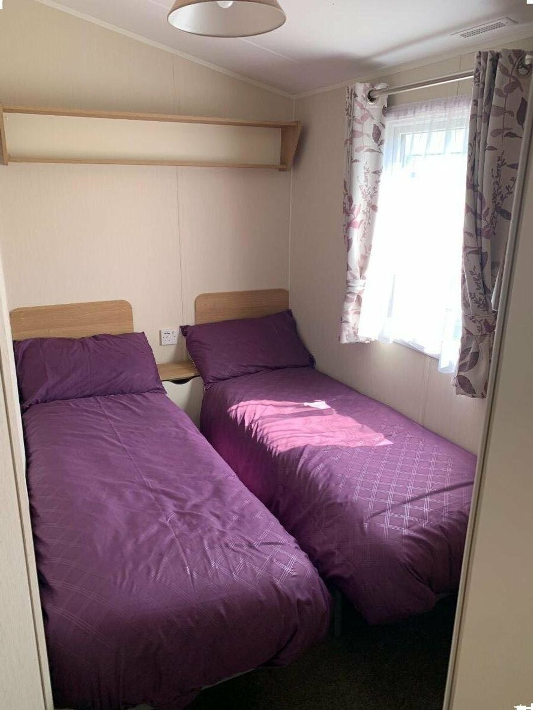 Caister Holiday Park - Holiday Accommodation 8272