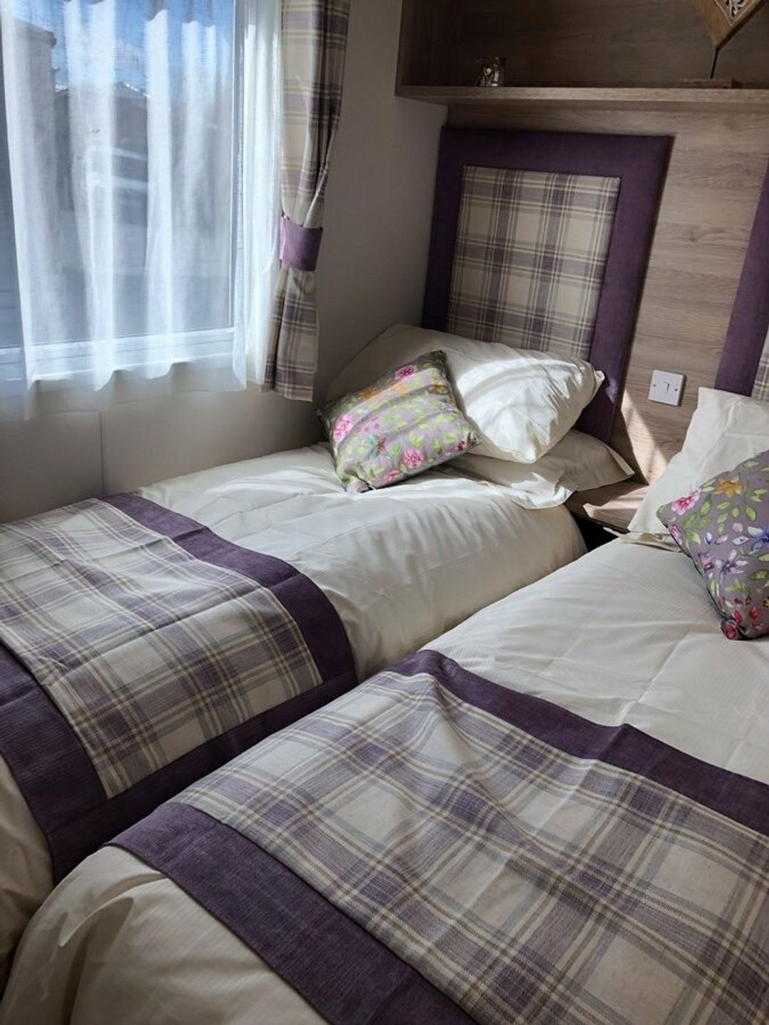 Tattershall Lakes Country Park - Holiday Accommodation 8722