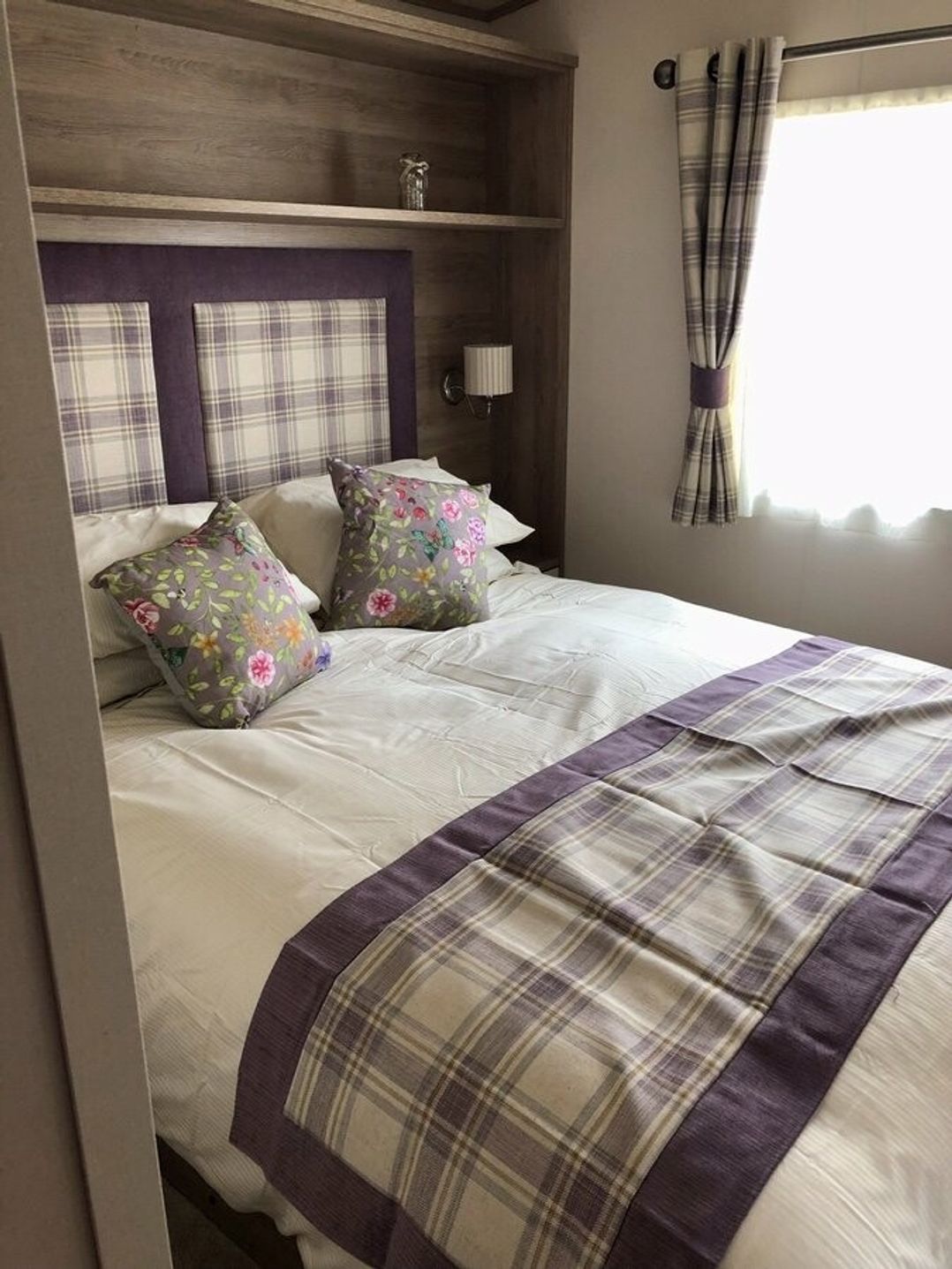 Tattershall Lakes Country Park - Holiday Accommodation 8722