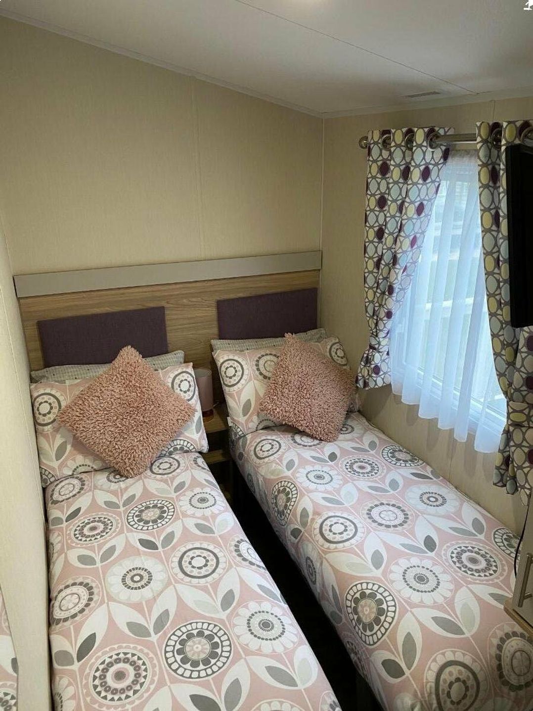 Tattershall Lakes Country Park - Holiday Accommodation 8859