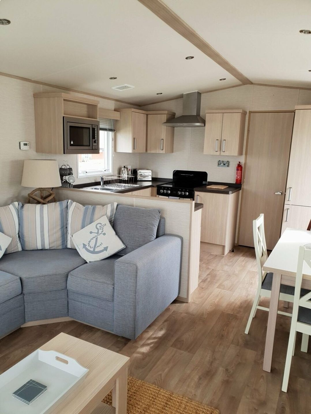 Hoburne Blue Anchor - Holiday Accommodation 9156