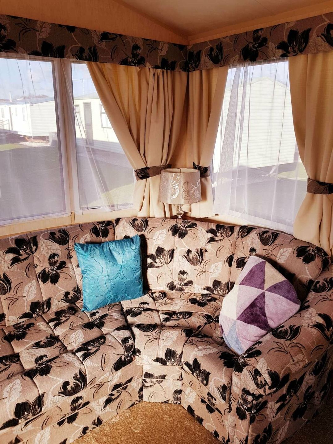 Coral Beach - Holiday Accommodation 9357