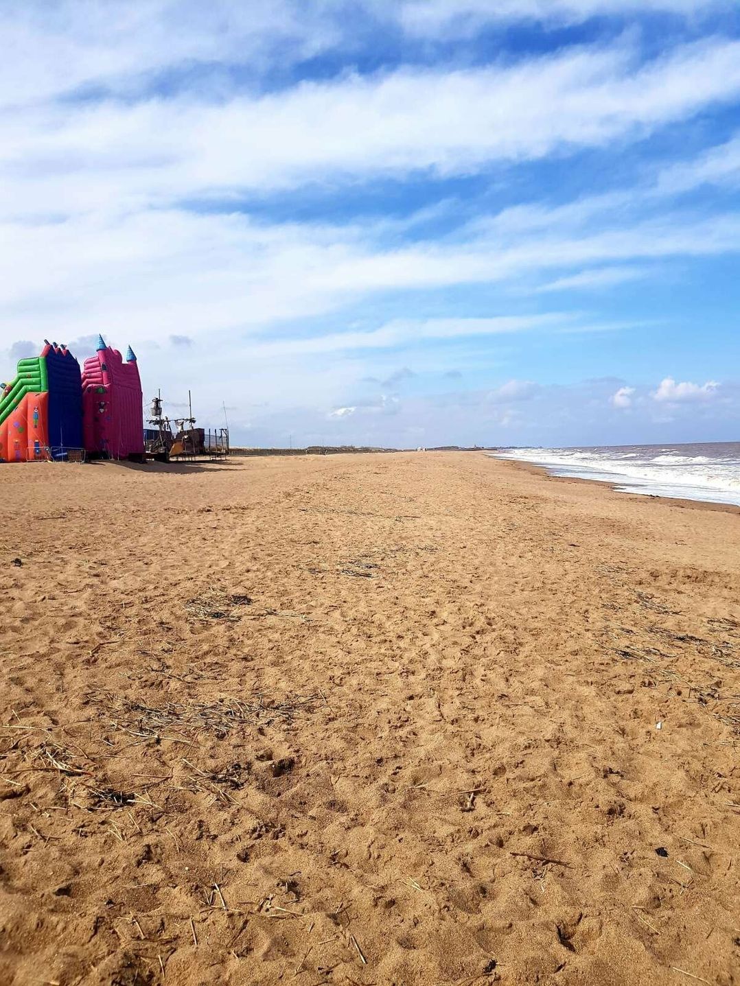 Coral Beach - Holiday Accommodation 9357