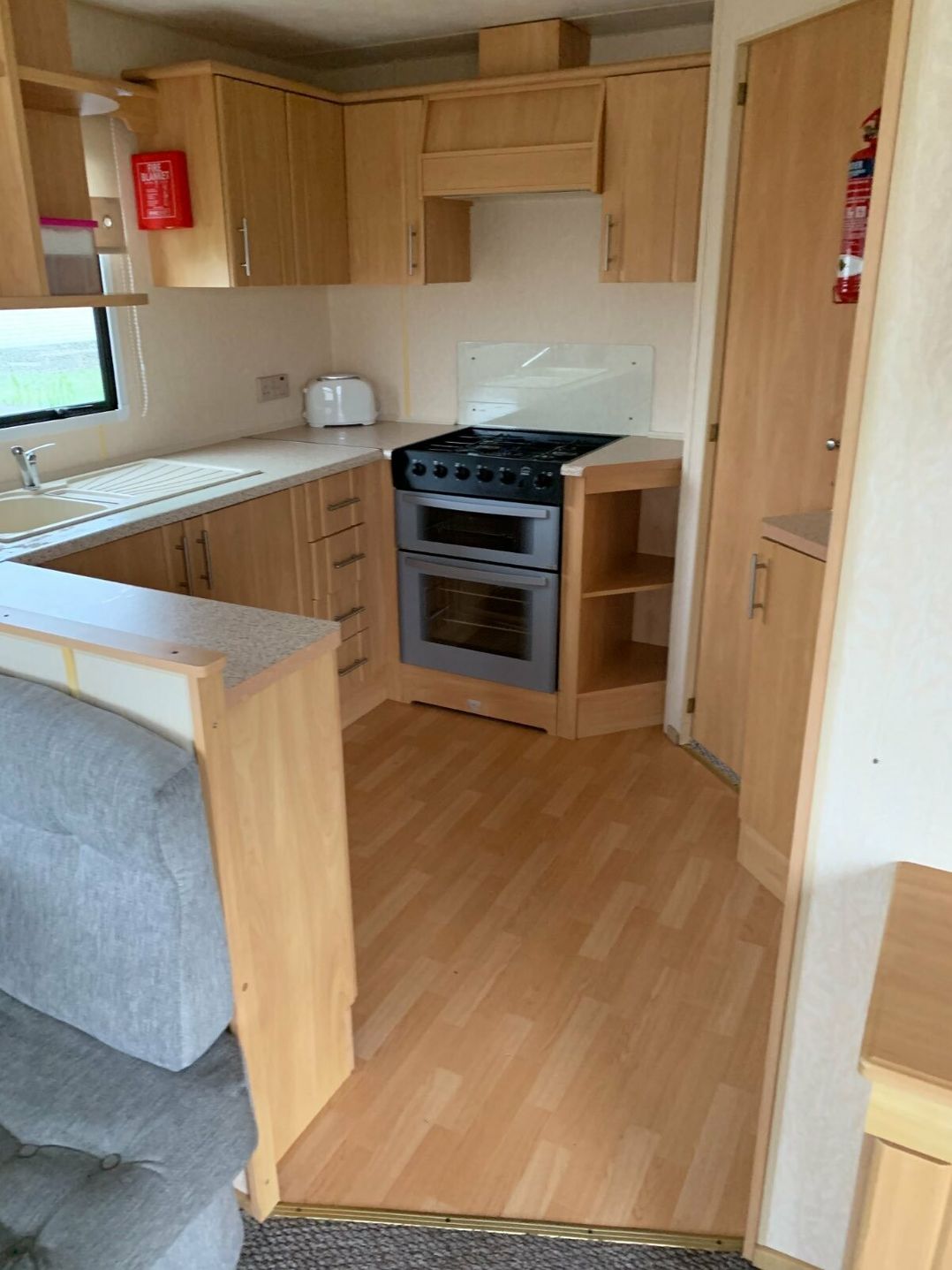 Lyons Robin Hood - Holiday Accommodation 9562