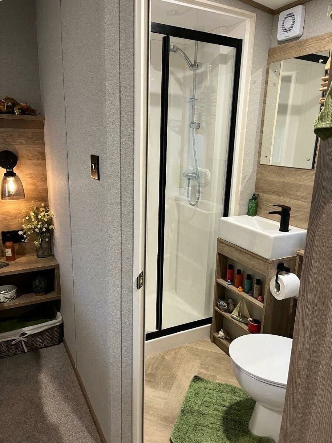 Shorefield Country Park - Holiday Accommodation 9589