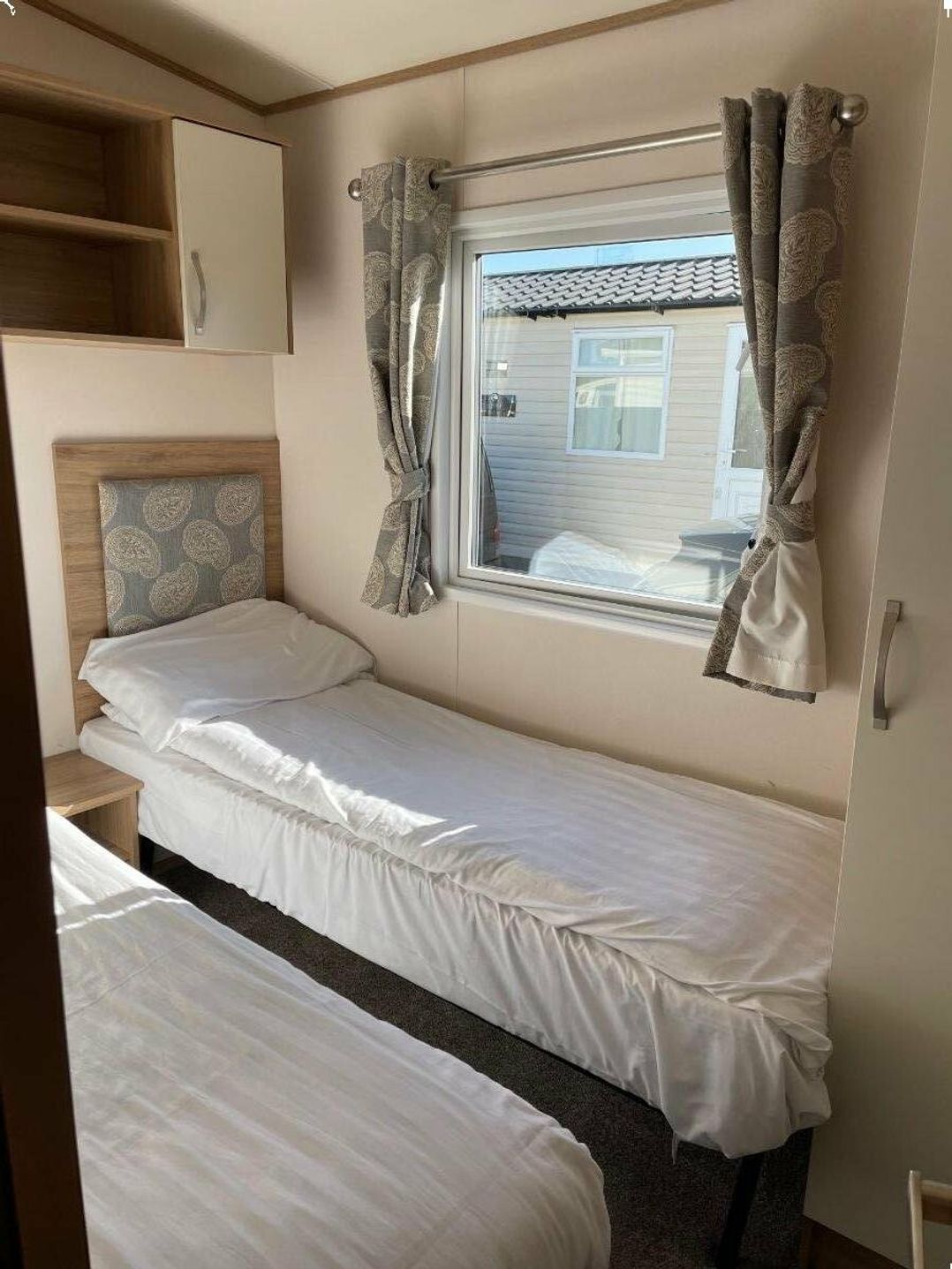 Flamingo Land Holiday Park - Holiday Accommodation 9656