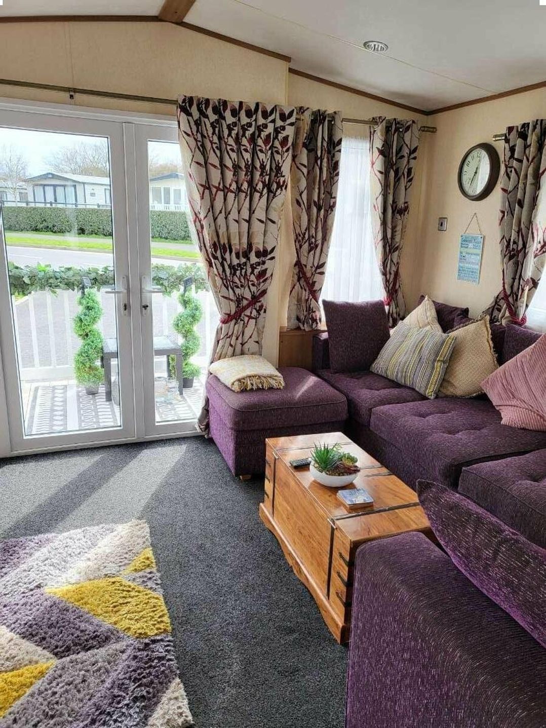 Marton Mere Holiday Village - Holiday Accommodation 9695