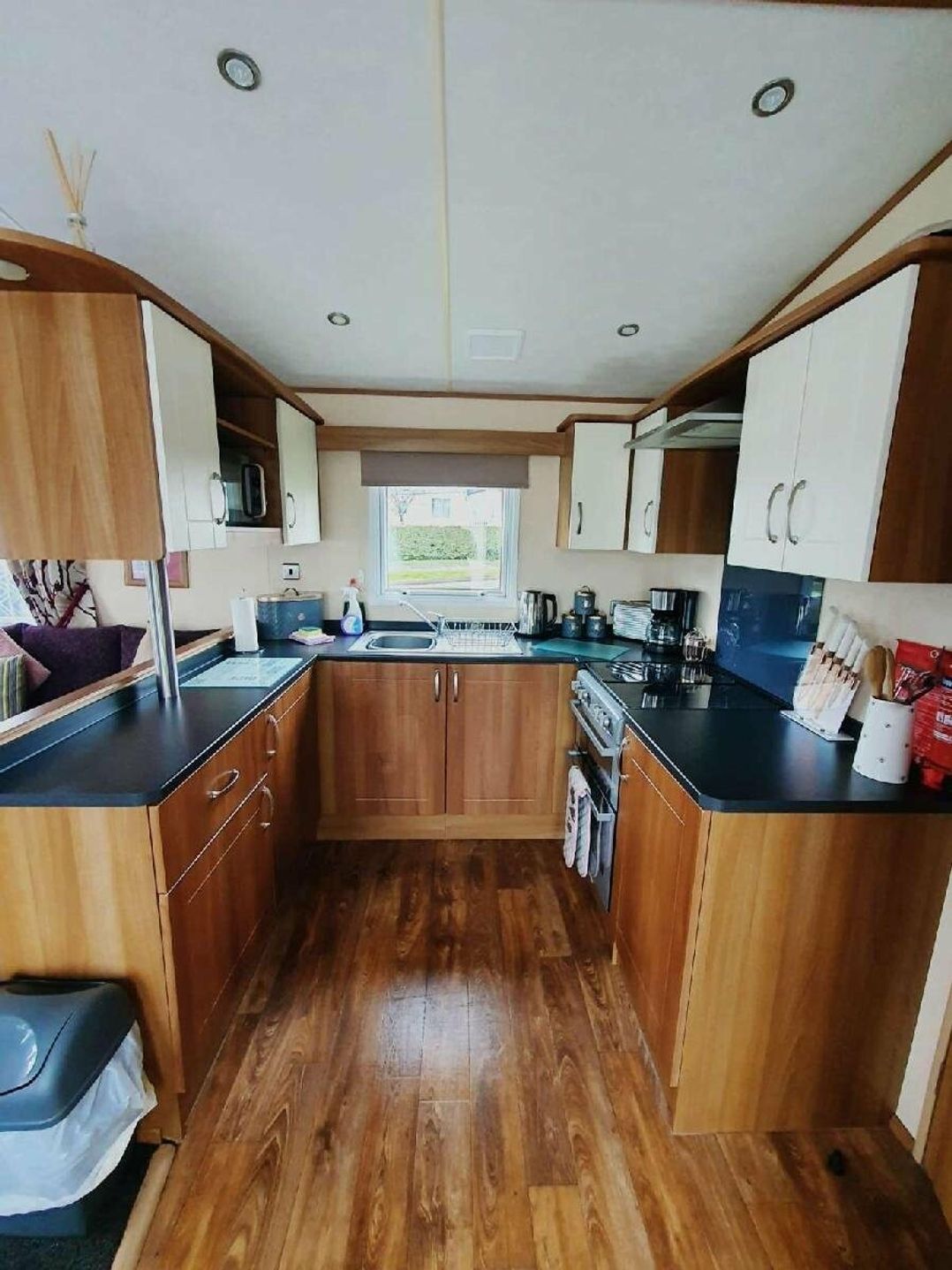 Marton Mere Holiday Village - Holiday Accommodation 9695