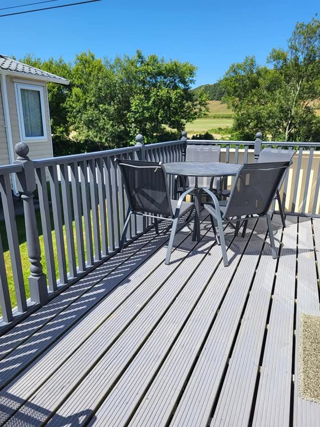 Clarach Bay Holiday Village W18