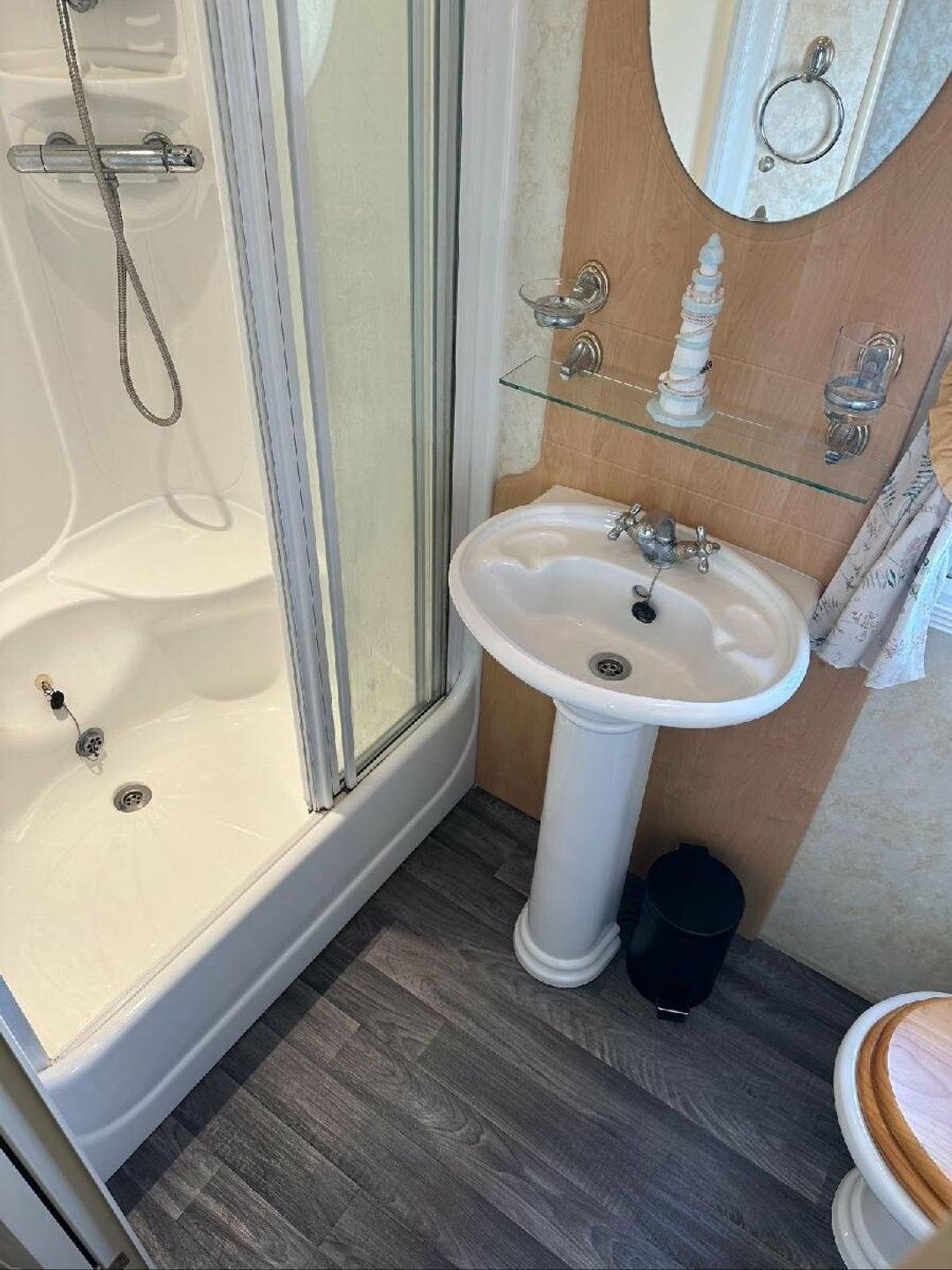 Waterside Leisure Park - Holiday Accommodation 20175