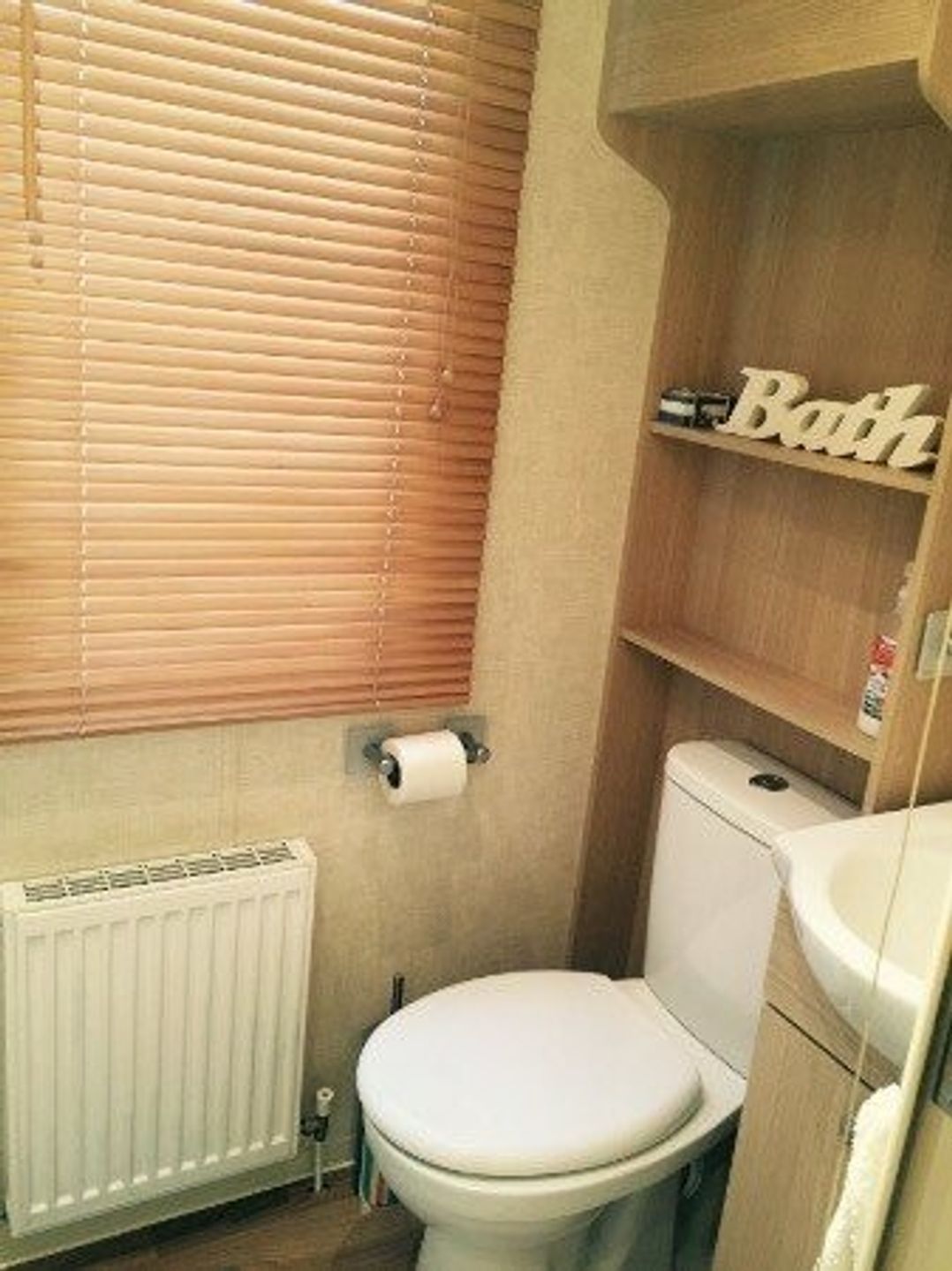 Lydstep Beach - Holiday Accommodation 1010