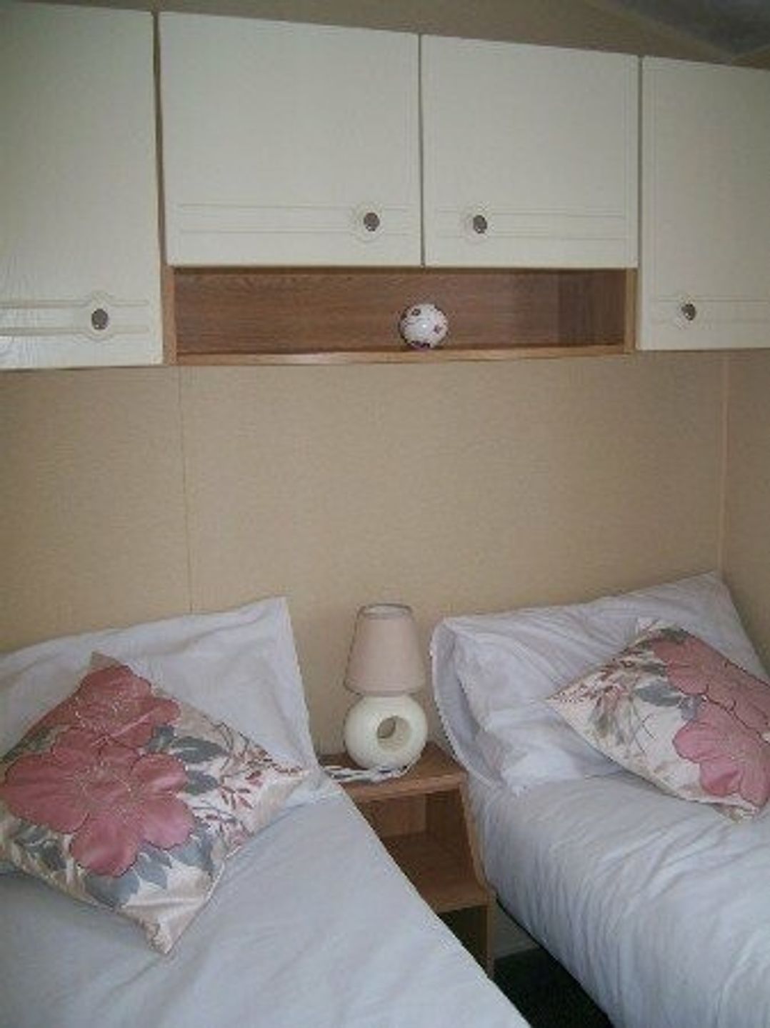Hopton Holiday Village - Holiday Accommodation 2373