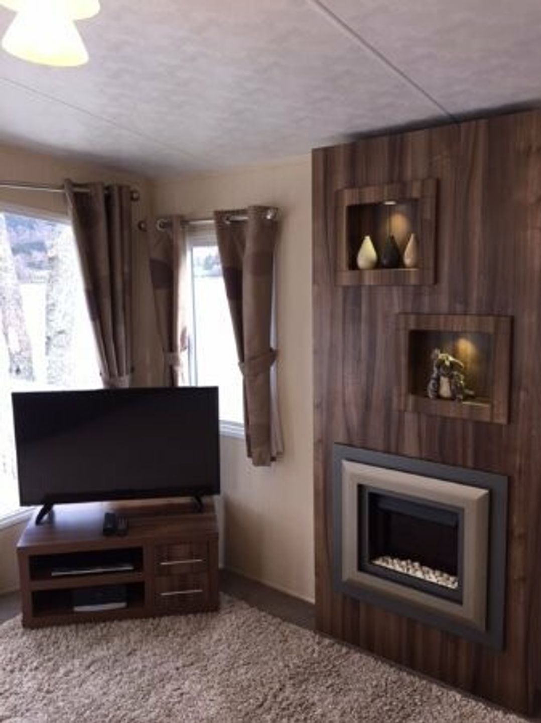 Loch Earn Leisure Park - Holiday Accommodation 4895