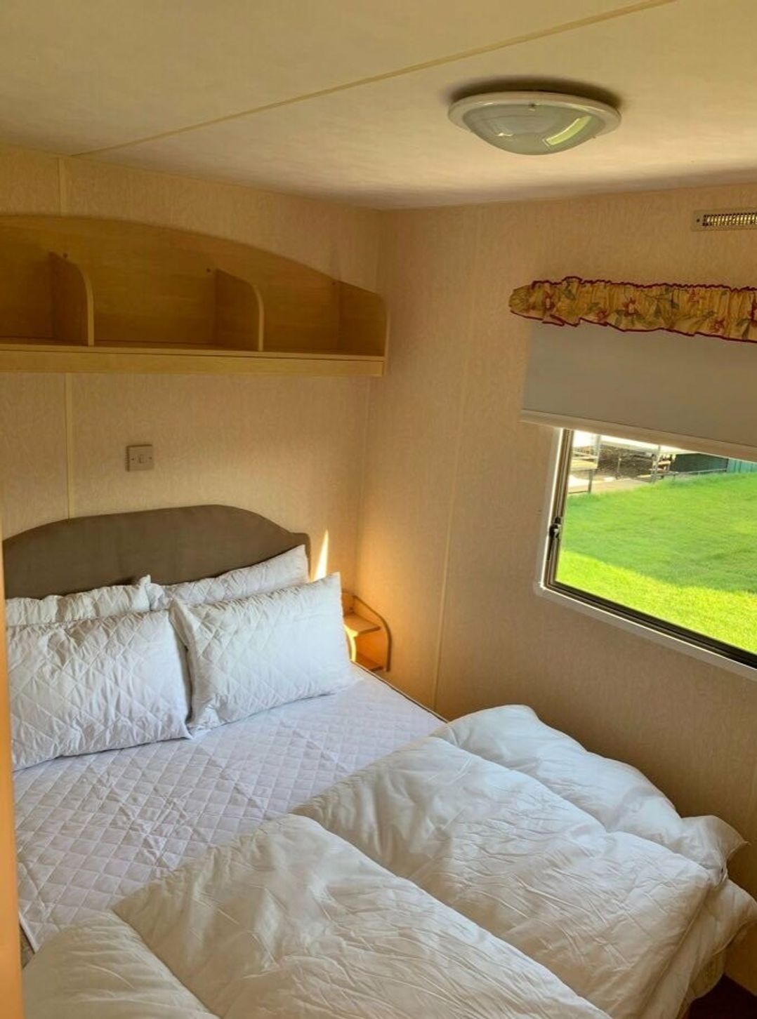 Silver Beach Caravan Park - Holiday Accommodation 13801