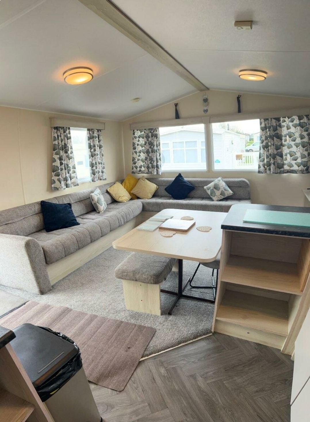 Marton Mere Holiday Village - Holiday Accommodation 14123