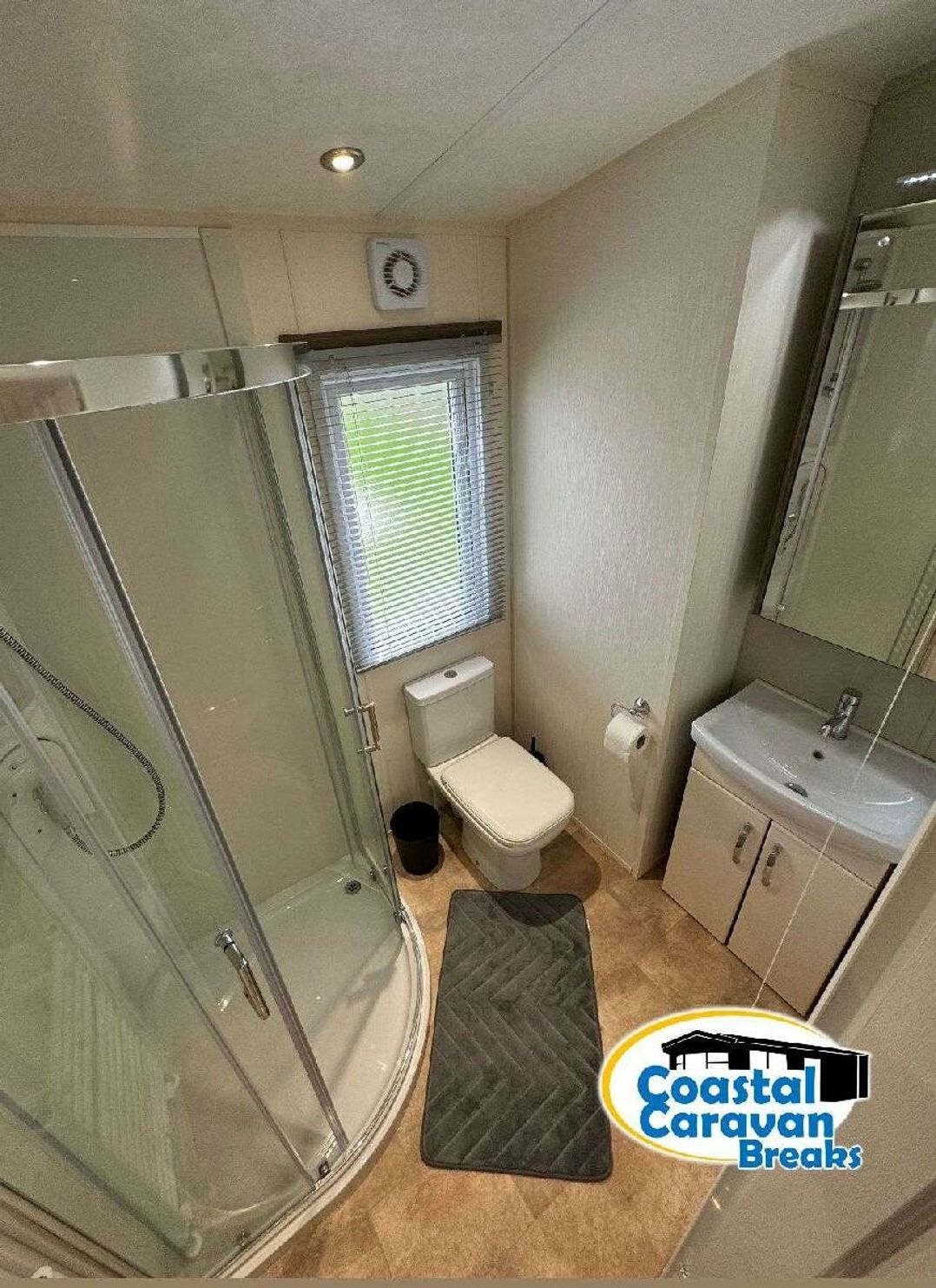 Golden Palm Resort - Holiday Accommodation 21339