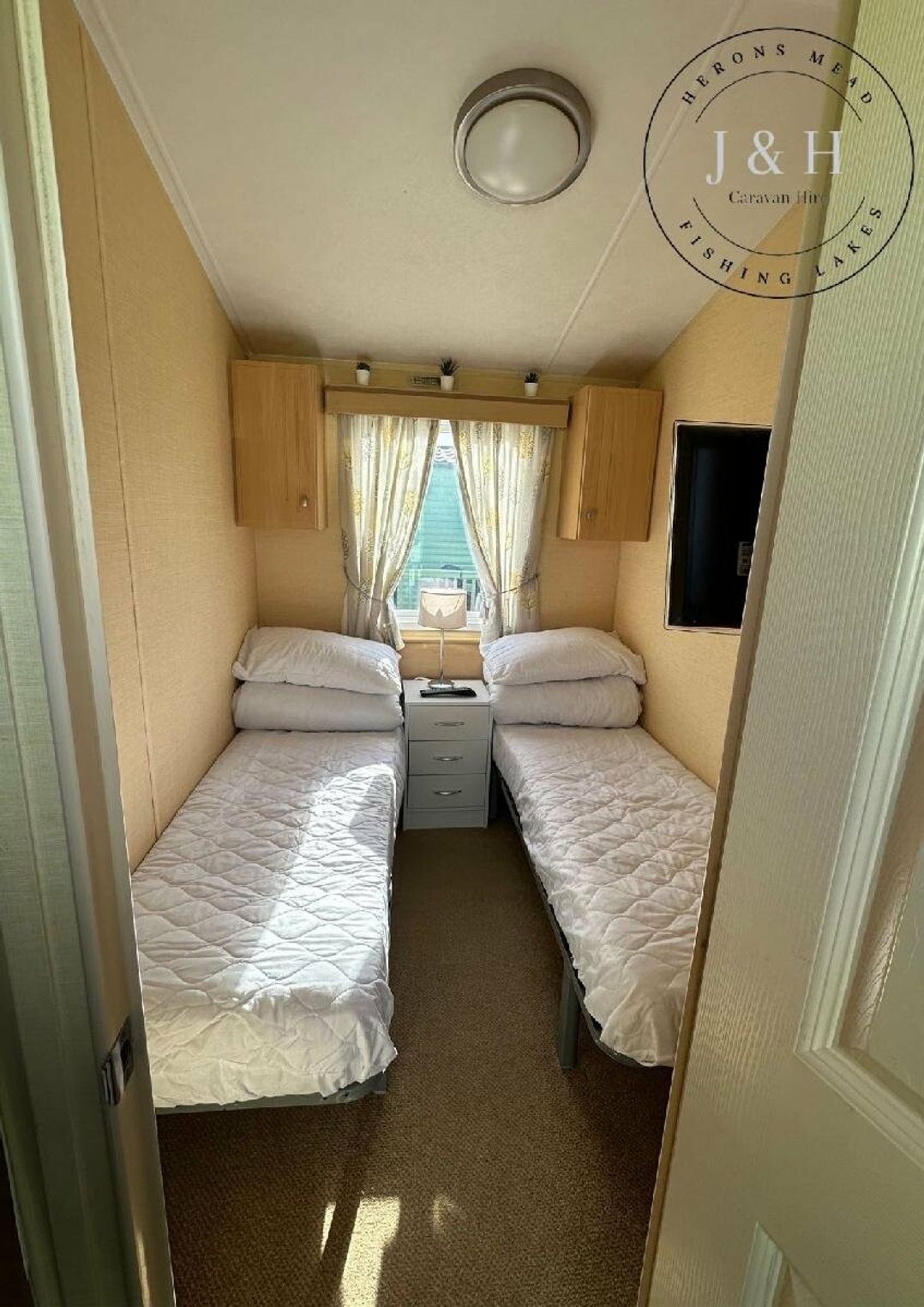 Herons Mead Caravan Park - Holiday Accommodation 19899