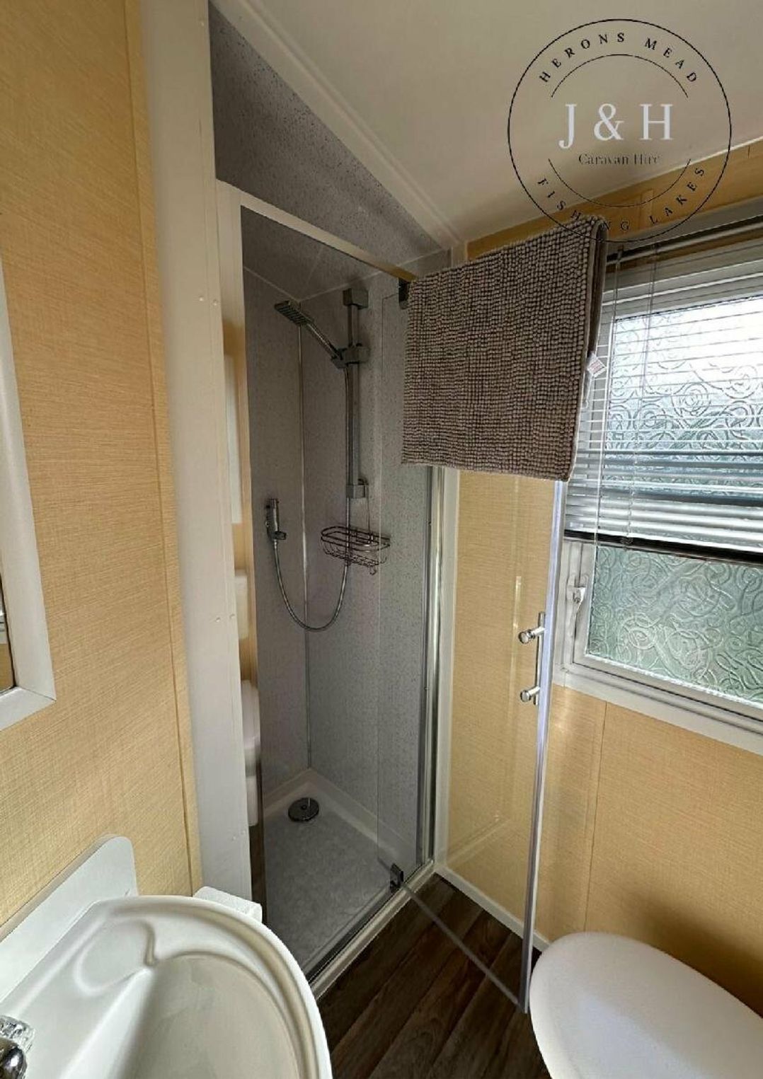 Herons Mead Caravan Park - Holiday Accommodation 19899