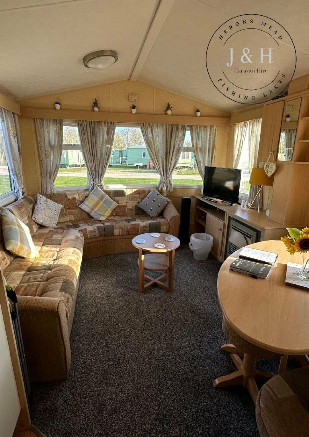 Herons Mead Caravan Park - Holiday Accommodation 19899