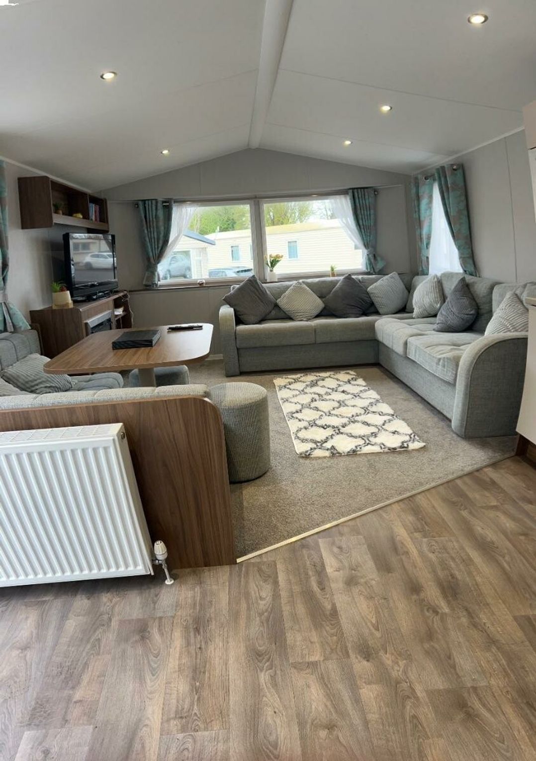 Marton Mere Holiday Village - Holiday Accommodation 21777