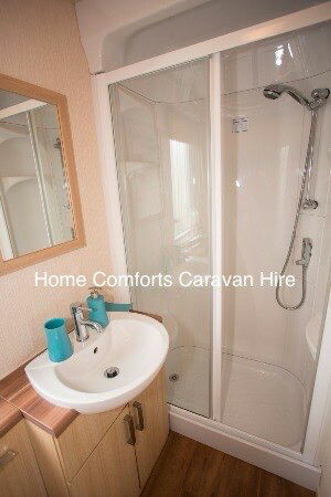 Golden Gate Holiday Centre - Holiday Accommodation 1692