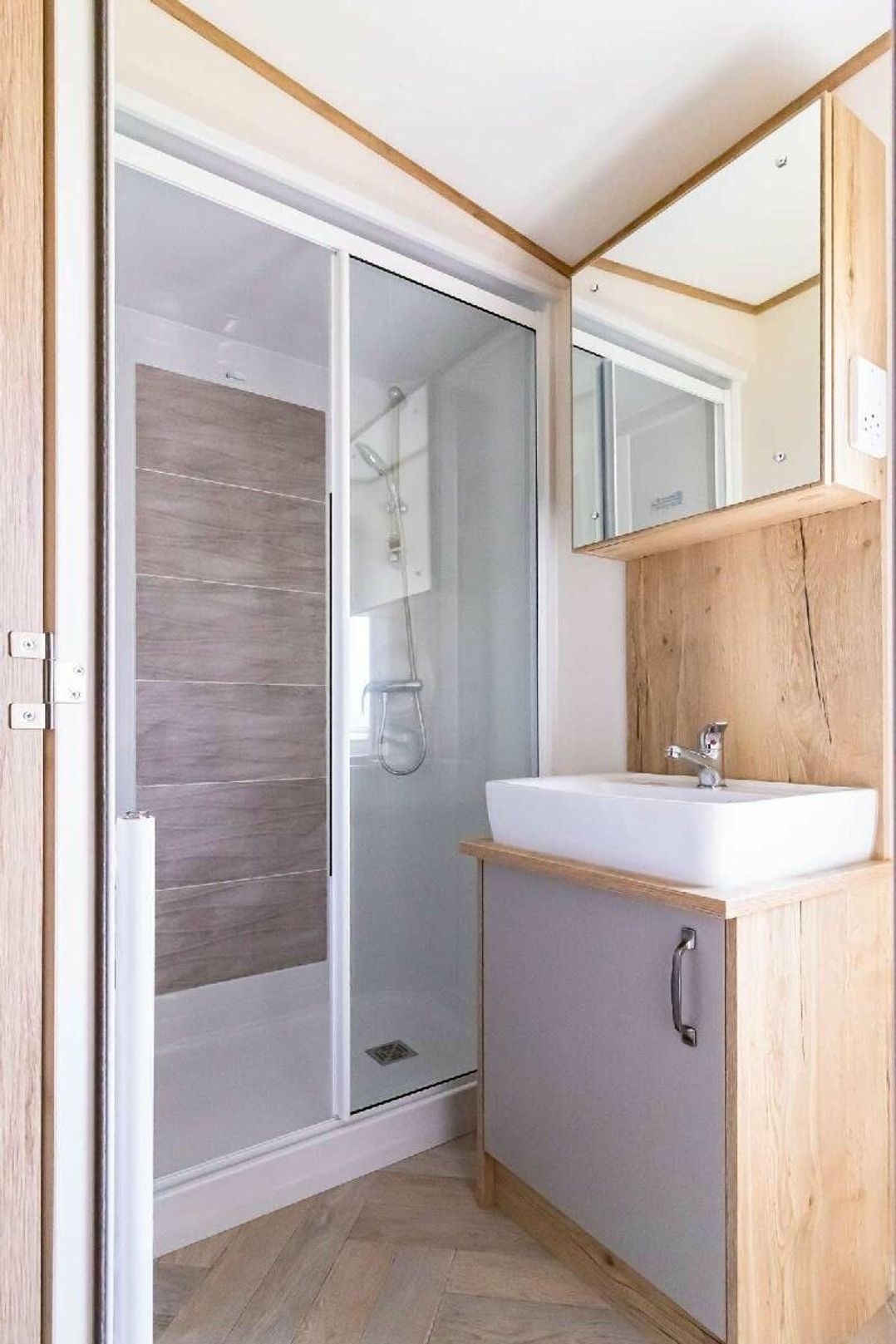 Cornish Coast Caravan Park - Holiday Accommodation 18075