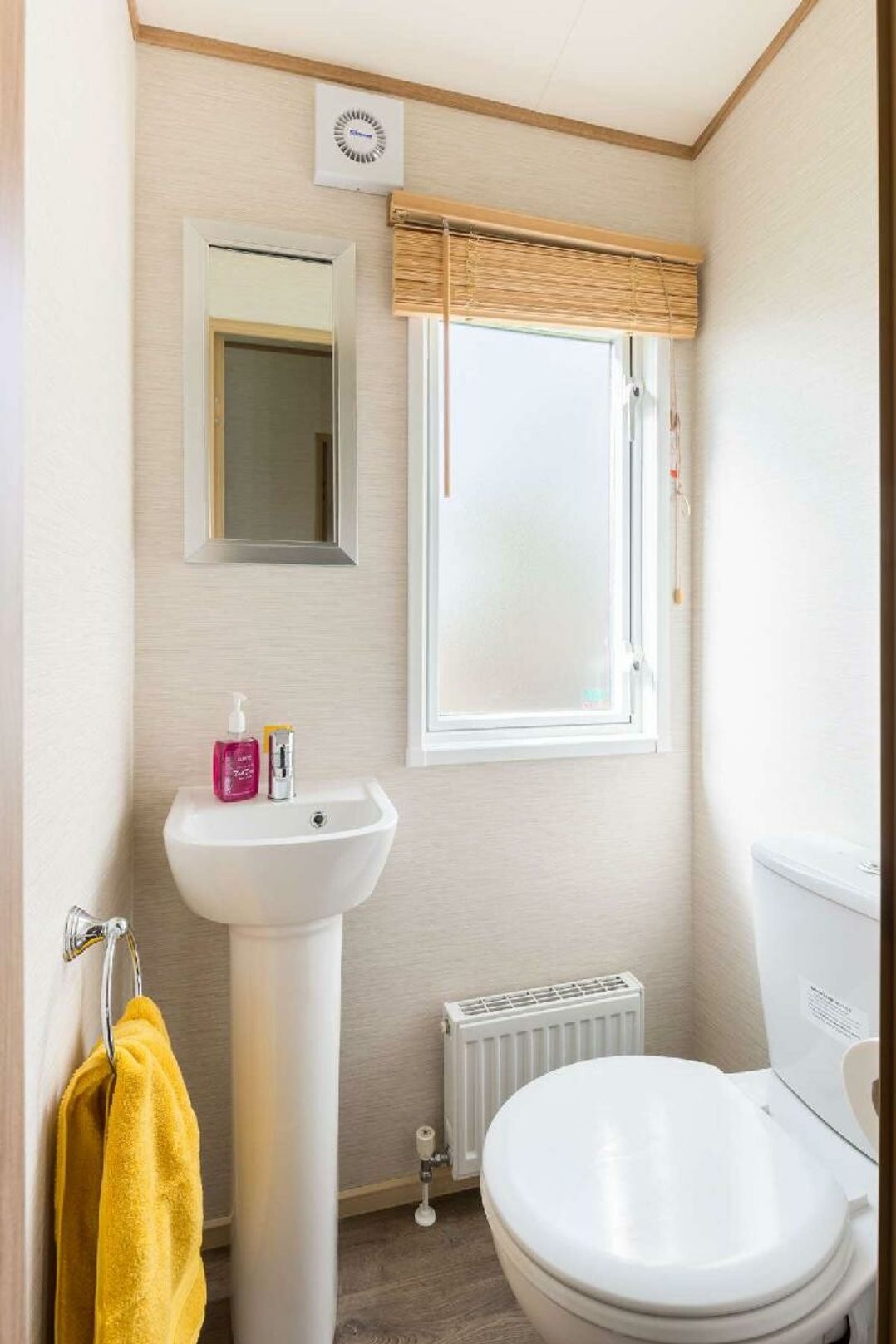 Hoburne Cotswolds - Holiday Accommodation 21940