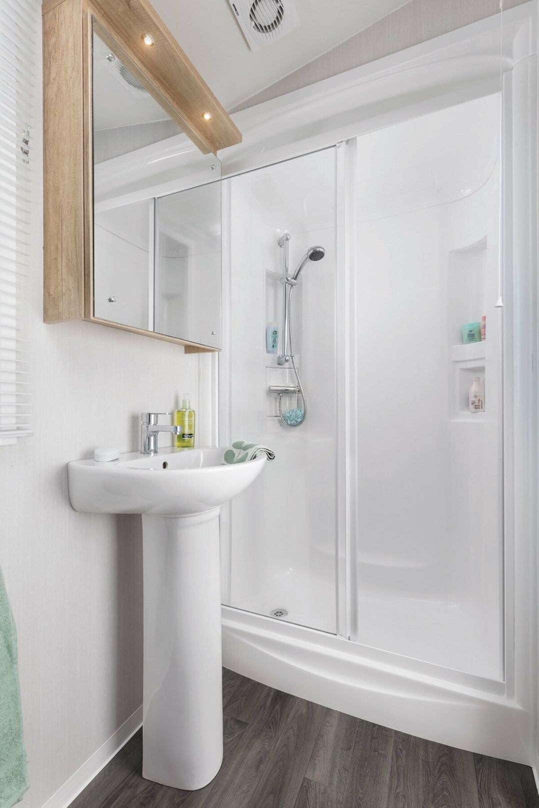 Starre Gorse Holiday Park - Holiday Accommodation 2732