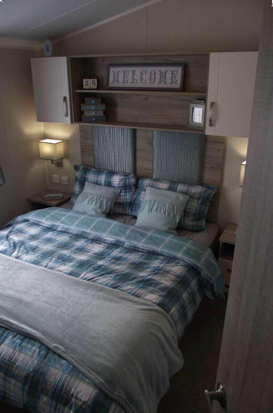 Waterside, Paignton - Holiday Accommodation 9102