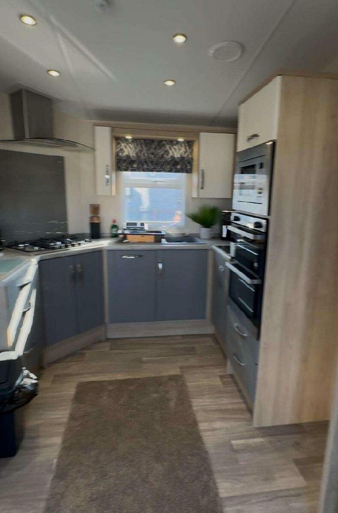 Golden Palm Resort - Holiday Accommodation 21710